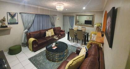 Uvongo Coastal Oasis