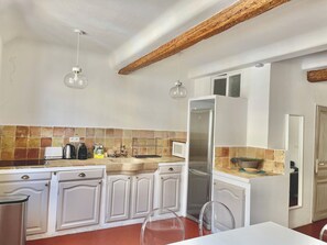 雪櫃、微波爐、爐具、咖啡機/沖茶器