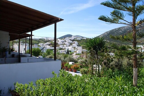 Katerina Studios Mparou