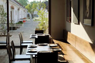 Desayuno con opciones de la cocina local todos los días (con cargo)