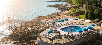 Boothbay Cottg | Oceanfront+Deck | No Hidden Fees