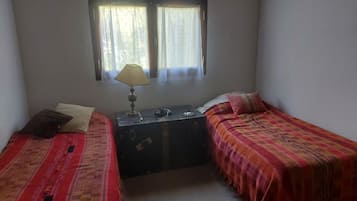 2 bedrooms, bed sheets