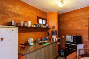 Refrigerador, utensilios de cocina