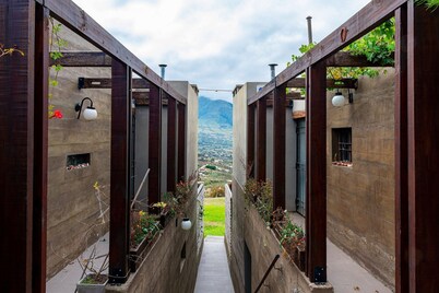 Los González – Cabañas con Vista al Valle
