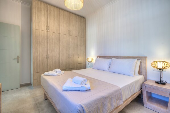 Comfort Apartment, City View | Interior