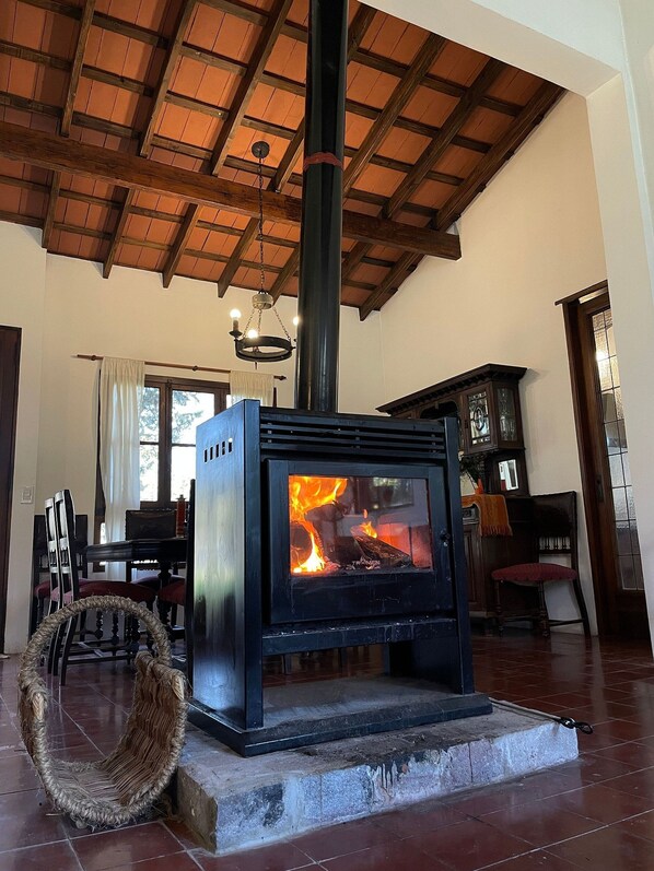 Interior - Estrella Federal Casa de Matilde (Ramallo)