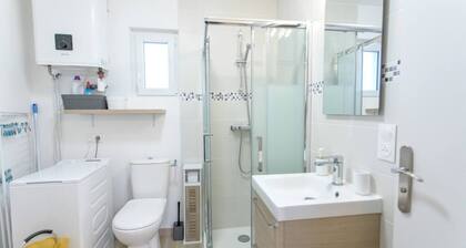 Studio Le Brivet City Center ☆ Parking ☆ Terrace