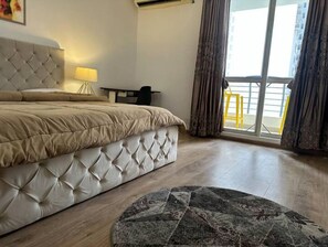 3 bedrooms, WiFi