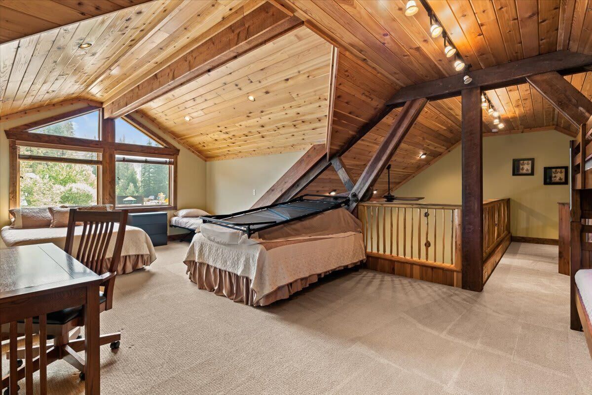 Selkirk Lodge At Cavanaugh's - Priest Lake, ID