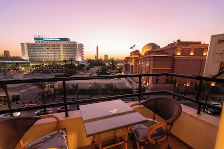 1 bedroom, premium bedding, minibar, in-room safe