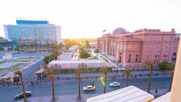 1 bedroom, premium bedding, minibar, in-room safe