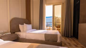 Superior Double or Twin Room, City View | Premium bedding, minibar, in-room safe, desk