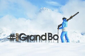 Snow and ski sports - 50m from resort center, 3rd floor, balcony, parking, tv, ski locker, 25m², Le Grand Bornand (Le Grand-Bornand)