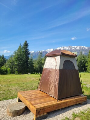 Enceinte de l’hébergement