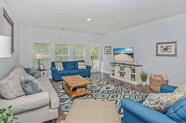 Unclassified image, 1 of 47, button