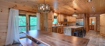 Night Song Lodge | Brand New Luxury Lodge