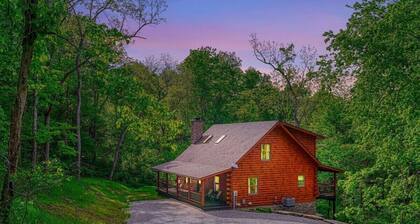 Hytti-Oma kylpyhuone-Night Song Lodge