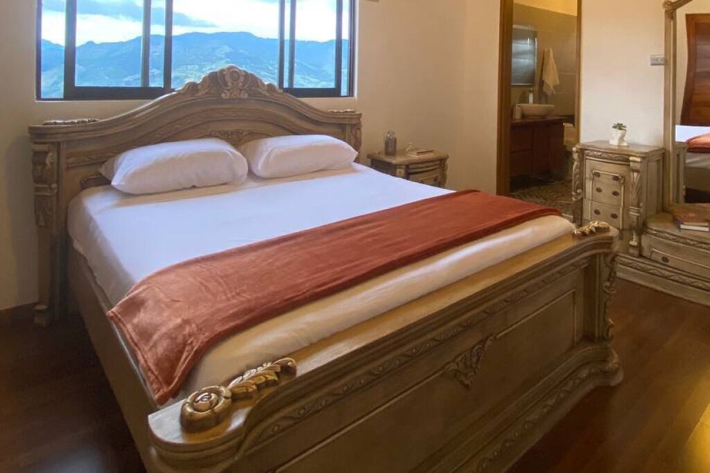 4 slaapkamers, wifi, beddengoed