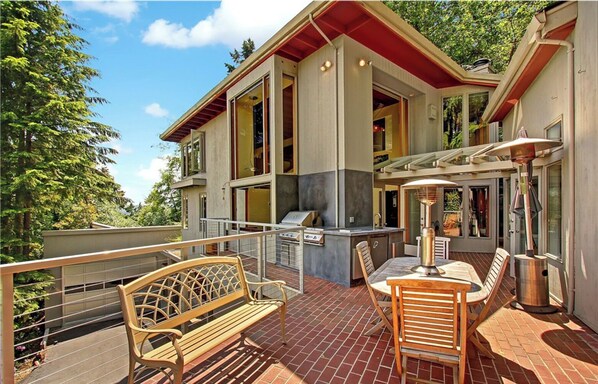 Restauration extérieure