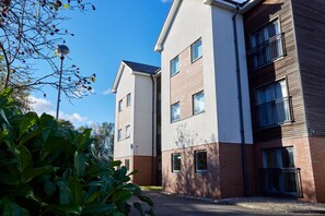 Apartment, Smoking | 2 bedrooms - Low Lights in North Shields (North Shields)