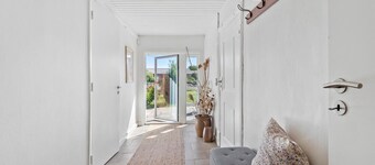4 bedroom stunning home in Hemme