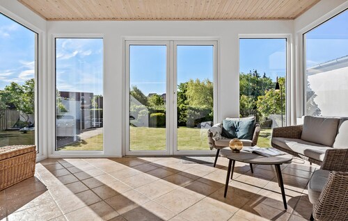 Schönes Haus in Løgstør mit WLAN