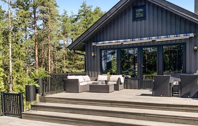 Amazing home in Gressvik