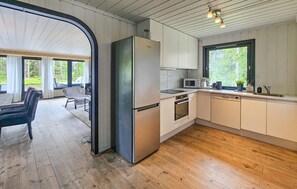 Fridge, microwave, dishwasher, coffee/tea maker