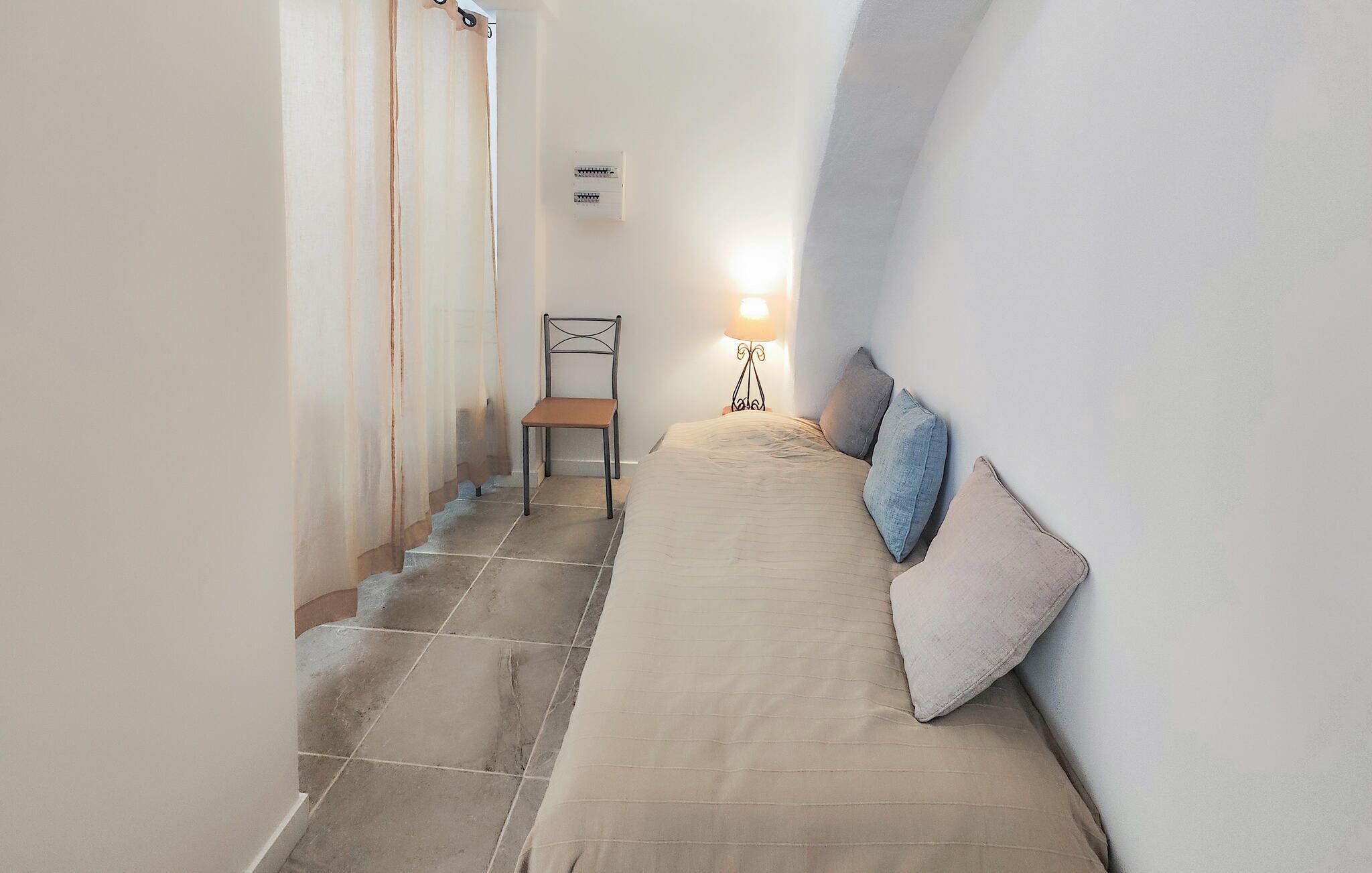 Superbe Appartement D'une Chambre à Meze - Mèze