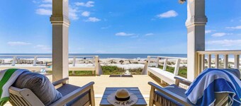 Perfect Timing- On The Beach, Sleeps 10