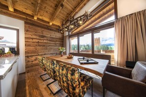 Chalet | Restauración