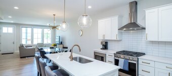 Lake Michigan Retreat with pool in St. Joseph