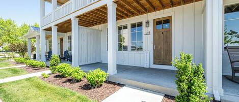 تفاصيل الفندق من الخارج