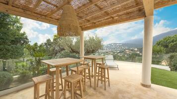 Villa, Smoking | 6 bedrooms