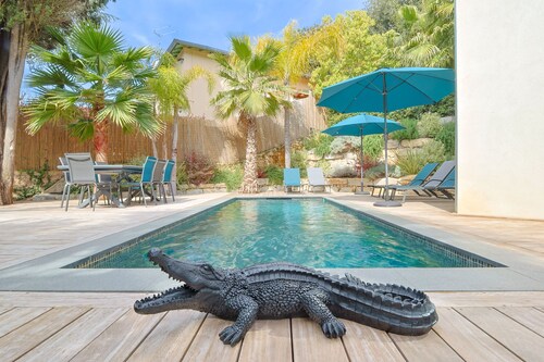 Villa Deva - 5 Bedrooms - Heated Pool