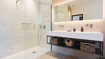 House | 5 bedrooms