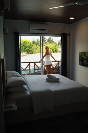 Habitación Deluxe con 1 cama matrimonial o 2 individuales, vista a la ciudad | Vista desde la habitación