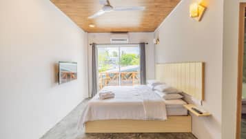 Deluxe Double or Twin Room, City View