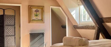 3 chambres, fer et planche Ă repasser, Wi-Fi, literie fournie