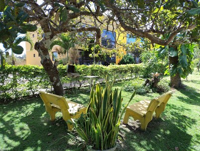 Furnished flat in Serra Negra, in a gated community and close to Bodega de Veio