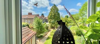 Spacious Family Home - Central Frome