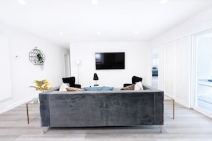 Smart TV, ping pong