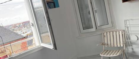 3 chambres, draps fournis