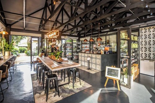 Golf Estate Vacation Property - Poseidon's Knoll