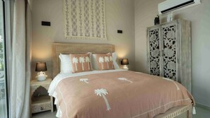 Premium bedding, minibar, in-room safe, desk - The Providence Hotel Boutique - Adults Only (San Andres)