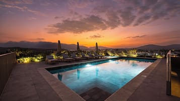 Piscina all'aperto