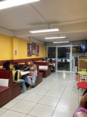 Basic Single Room | Terrace/patio - Sicarú (Salina Cruz)