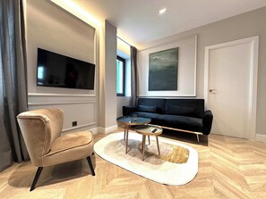 Living area - STAY MADRID - LUXE APARTMENT (Madrid)