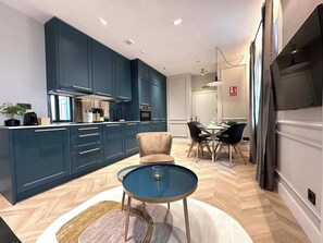 Dining - STAY MADRID - LUXE APARTMENT (Madrid)