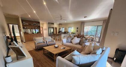 Maclarty House - Golf Estate